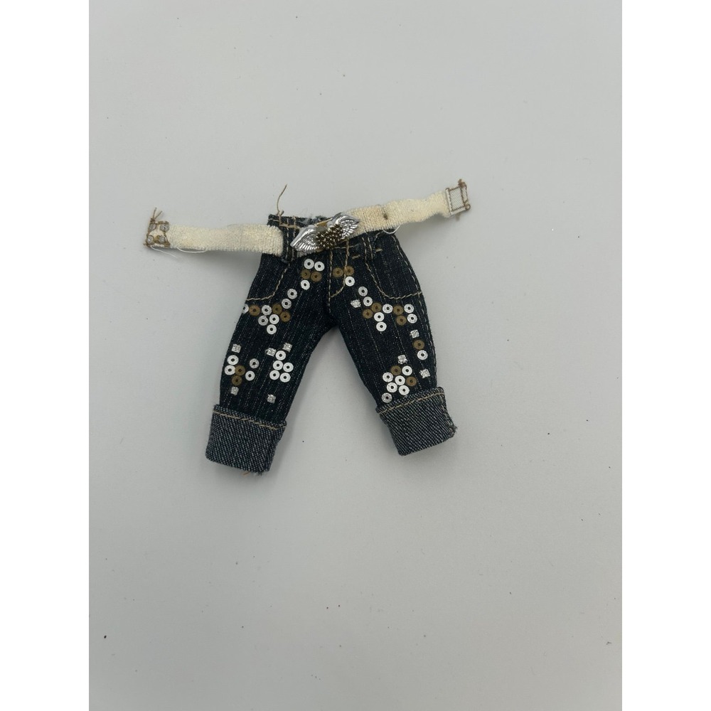 Bratz Talking Cloe Capris Pants with belt